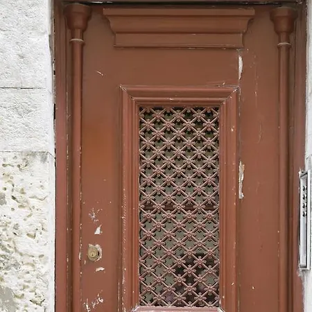 Principe Real Apartment Lisbon